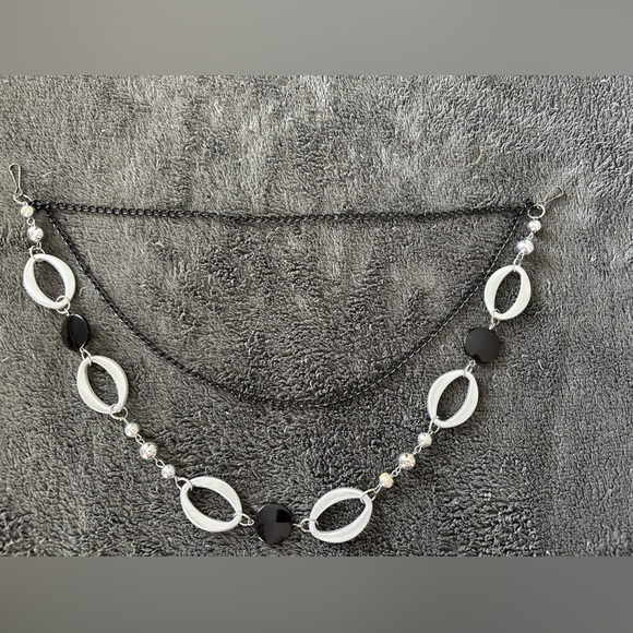 Sweater chain - Picture 1 of 1